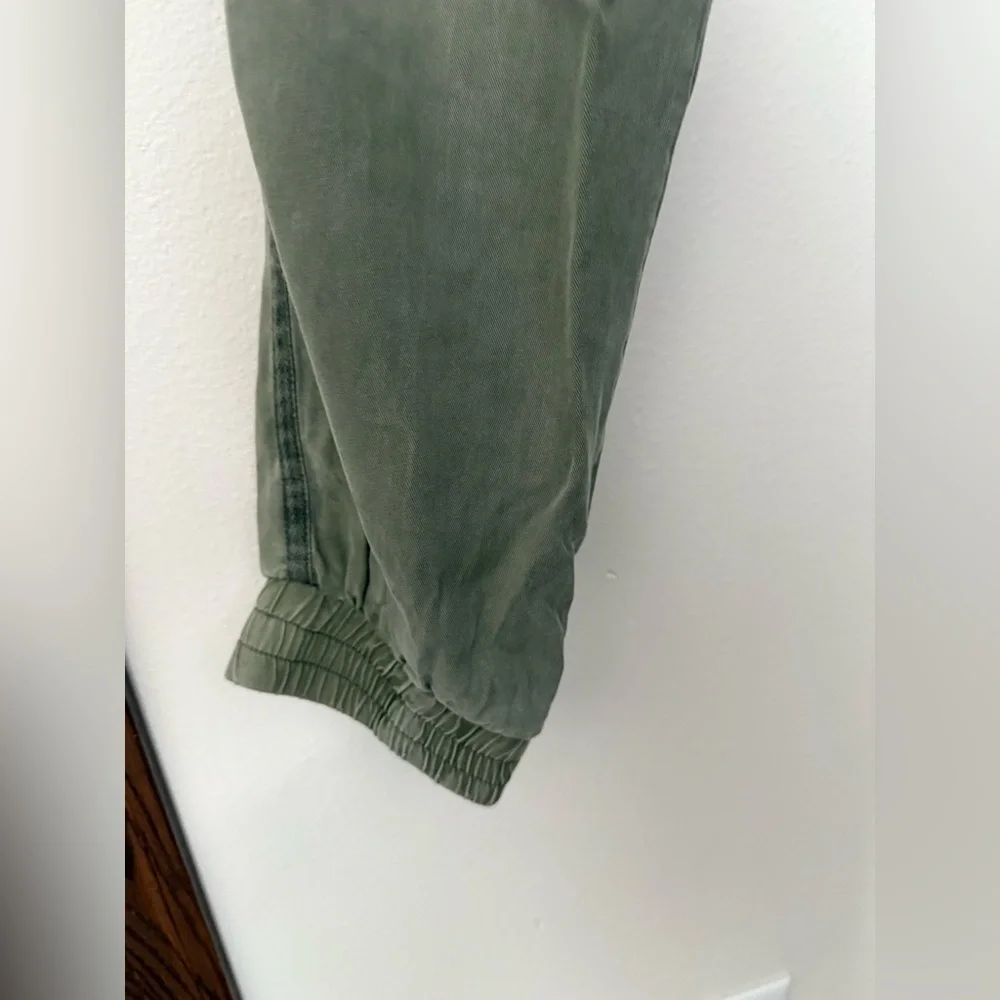 Young Fabulous & Broke Sage Green Joggers